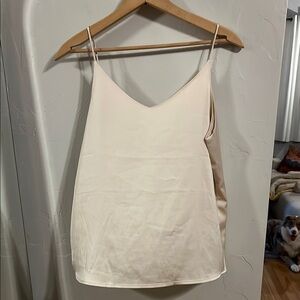 Wantschun Elegant Cream Women's tank Top
